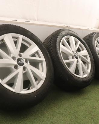 Cerchi in lega Audi Q2 Q2L E-Tron 17 ORIGINALI