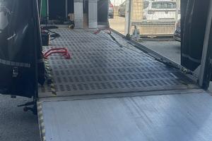 Rimorchio chiuso trasporto auto 3500 kg FGS
