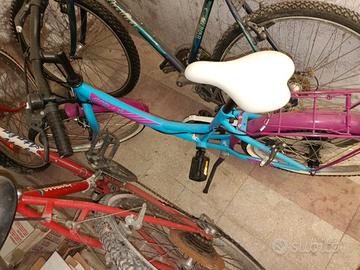 bici bambina 20'' e casco B'Twin