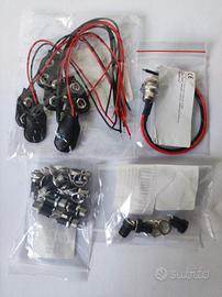 Lotto 19pz Clip Batt. 9V e Connettori DC 5.5x2.5