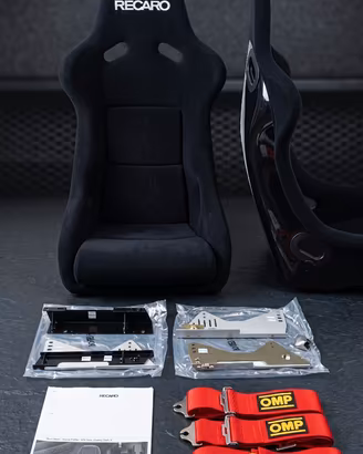 Sedile RECARO Pole Position ABE+Cinture OMP+Staffe
