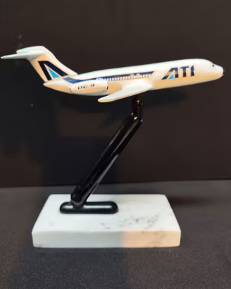Modellino aereo Douglas DC-9 alluminio pressofuso