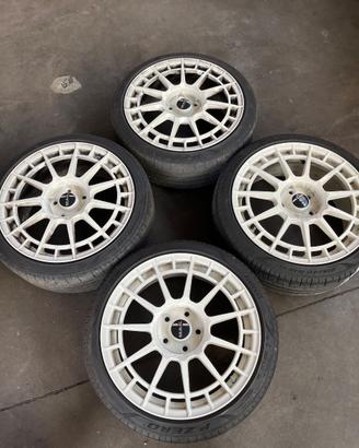 Cerchi MAK 18 gommati
