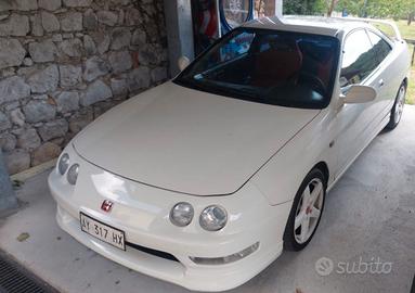 Honda Integra Type R 1998 DC2-98 spec
