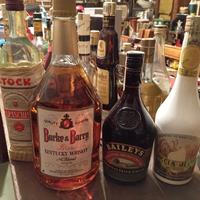 Collezione di bottiglie varie Burke &Barry