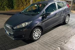 Ford Fiesta 1.5 TDCi 75CV 5 porte Titanium