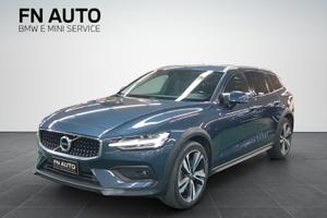 VOLVO V60 CC (2018-2024) V60 Cross Country B5 A...