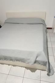 Letto matrimoniale e Armadio