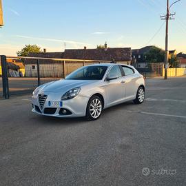 Alfa Romeo Giulietta 1.6 JTDM 2 Neopatentati 2015