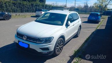 Volkswagen Tiguan 1.5 tsi business 125 cv