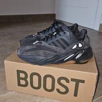 Yeezy 700 Utility Black
