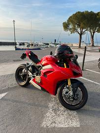 Panigale V4s 2019 l'annuncio scade il 30/02/26