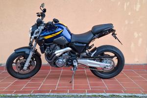 yamaha mt03 