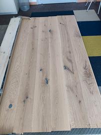 Pavimento in legno prefinito sbiancato