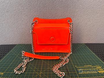 Borsa pelle verniciata