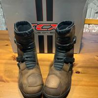 Scarpe moto TCX Stivali baja mid waterproof marron