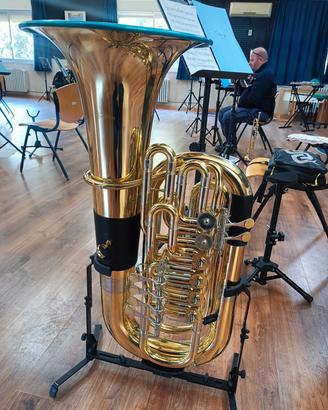basso Tuba in fa kornbherg mod.820
