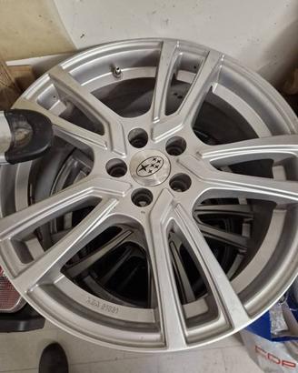 Cerchi R17 compresi sensori pressione TPMS