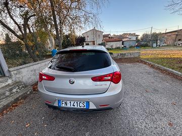 Giulietra  alfa romeo