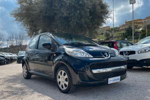 PEUGEOT 107 1.0 B - 2010