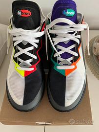 Nike LeBron 18 low greedy 41