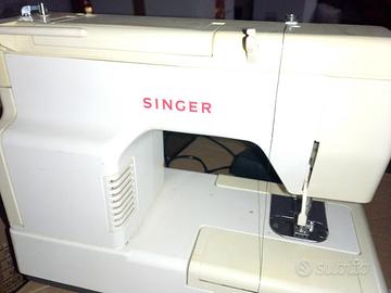 MACCHINA DA CUCIRE SINGER PRATIKA