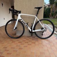 Trek Émonda SL 5 2024 – Taglia 58 – Shimano 105 12
