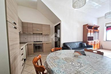 4 LOCALI A SANT'ANTIOCO