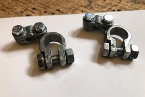 MORSETTO PER POLO BATTERIA