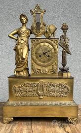 Orologio antico da tavolo