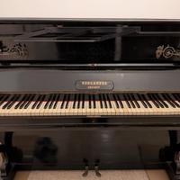 Pianoforte verticale antico