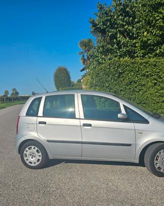 Fiat Idea 1.2 16V BlackLabel