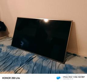 TV SMART 50"