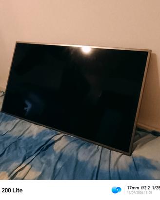 TV SMART 50"