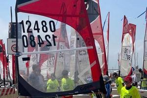 Open skiff barca vela ragazzo PRONTA ALL'USO!