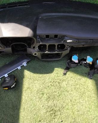 CRUSCOTTO COMPLETO DI AIRBAG PASSEGGERO MERCEDES C