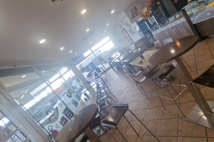 Bar tabacchi tavola calda