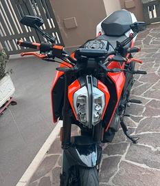 KTM DUKE 125