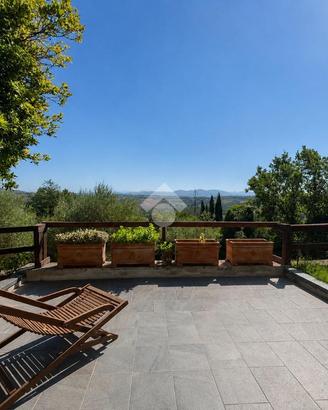 VILLA SINGOLA A PENNA IN TEVERINA