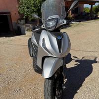 Piaggio Beverly 400 - 2021