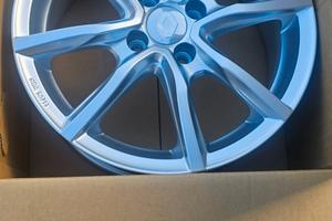4 cerchi Nuovi 16 originali Renault Clio Twingo Zo