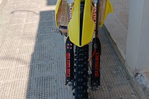 Motocross Suzuki RMZ 250
