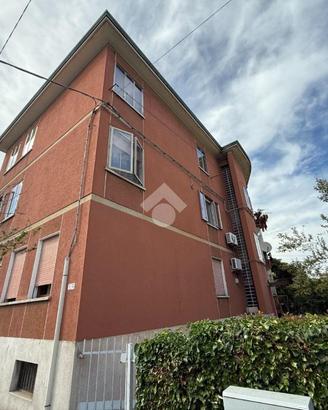 3 LOCALI A VENEZIA
