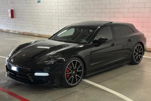 Porsche Panamera 4.0 GTS Sport Turismo
