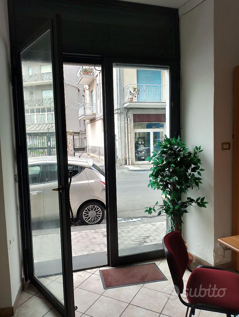 Bottega rifinitissima Via Umberto in zona commerci - Vista 5