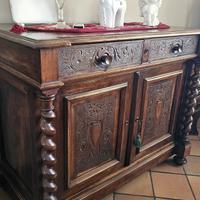 Mobili in legno massello