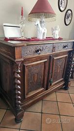 Mobili in legno massello