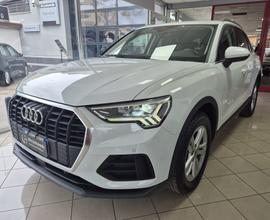 Audi Q3 35 TDI S tronic Business