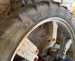 Cerchi 44" per gomme strette 9.5 R44 per Fiat 640