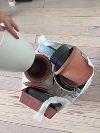 Svendita vasi per piante interni e esterni